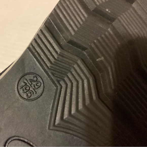 Patent leather shoes unisex 29= 11.5 Black Lace-Up Shoes Boys - Picture 3 of 5